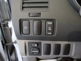 2005 Toyota Tacoma PreRunner TRD Sport Double Cab Controls