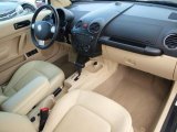 2006 Volkswagen New Beetle 2.5 Convertible Dashboard