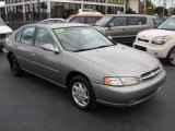 1999 Nissan Altima GXE