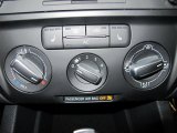 2011 Volkswagen Jetta TDI Sedan Controls