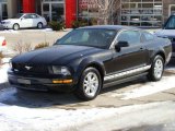 2007 Black Ford Mustang V6 Deluxe Coupe #4426633