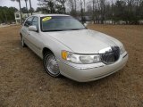2000 Ivory Parchment Pearl Tri Coat Lincoln Town Car Cartier #44510568
