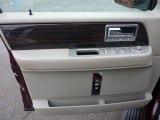 2010 Lincoln Navigator 4x4 Door Panel