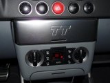 2006 Audi TT 1.8T Coupe Controls
