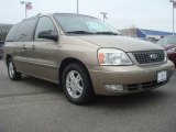 2004 Ford Freestar SEL Front 3/4 View
