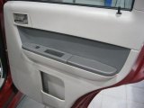 2010 Mercury Mariner V6 Door Panel