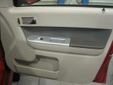 2010 Mercury Mariner V6 Door Panel