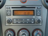 2007 Kia Rondo LX Controls