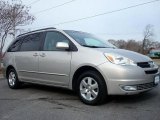 2004 Toyota Sienna XLE