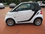 2011 Smart fortwo Crystal White