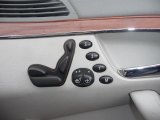 2005 Mercedes-Benz S 430 4Matic Sedan Controls