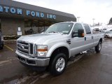 2010 Ford F250 Super Duty XLT Crew Cab 4x4 Front 3/4 View