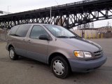 1999 Toyota Sienna CE Data, Info and Specs