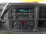 2004 Chevrolet Suburban 1500 LS Controls