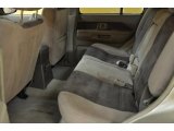 2000 Nissan Pathfinder SE 4x4 Parchment Interior