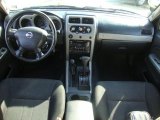 2002 Nissan Xterra SE V6 SC 4x4 Dashboard