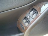 2005 Mercedes-Benz C 320 Sedan Controls