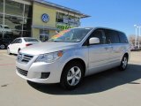 2010 Mercury Silver Metallic Volkswagen Routan SE #45230380