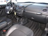 2009 Volkswagen New Beetle 2.5 Coupe Black Interior