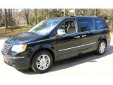 2008 Brilliant Black Crystal Pearlcoat Chrysler Town & Country Limited #45230516