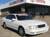 1999 White Diamond Pearl Toyota Avalon XLS #45281637
