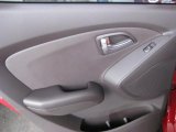 2011 Hyundai Tucson GLS Door Panel