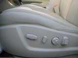2010 Cadillac DTS Platinum Controls