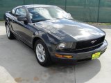2007 Alloy Metallic Ford Mustang V6 Deluxe Coupe #45331374