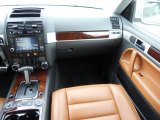 2006 Volkswagen Touareg V10 TDI Teak Interior