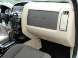 2008 Mazda Tribute i Sport Dashboard