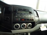 2011 Toyota Tacoma V6 Double Cab 4x4 Controls