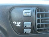 2000 GMC Sonoma SLS Sport Extended Cab 4x4 Controls