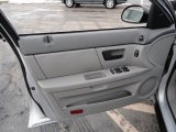 2005 Ford Taurus SE Wagon Door Panel