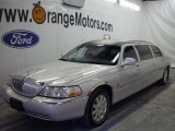 2003 Lincoln Town Car Limousine