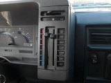 1993 GMC Sonoma SLE Regular Cab Controls