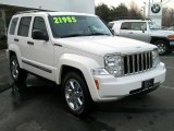 2009 Jeep Liberty Limited 4x4 Front 3/4 View