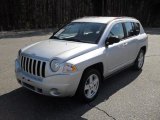 2010 Jeep Compass Sport 4x4 Front 3/4 View