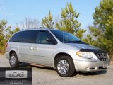 2005 Bright Silver Metallic Chrysler Town & Country Limited #45498267