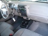 2001 Mazda B-Series Truck B4000 SE Cab Plus 4x4 Dashboard