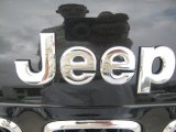 2011 Jeep Compass 2.4 Latitude Marks and Logos