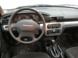 2005 Chrysler Sebring Touring Sedan Dashboard