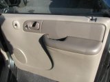 2002 Chrysler Voyager  Door Panel