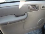 2002 Chrysler Voyager  Door Panel