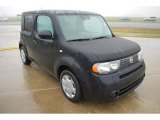 Sapphire Black Pearl Nissan Cube in 2010