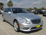 Iridium Silver Metallic Mercedes-Benz S in 2011