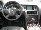2011 Audi Q7 3.0 TFSI S line quattro Dashboard