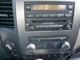 2011 Nissan Titan SV King Cab 4x4 Controls