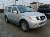 2011 Nissan Pathfinder Silver 4x4 Front 3/4 View