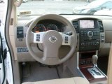 2011 Nissan Pathfinder LE 4x4 Dashboard