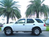 2002 Alpine White Isuzu Rodeo LS #45876126